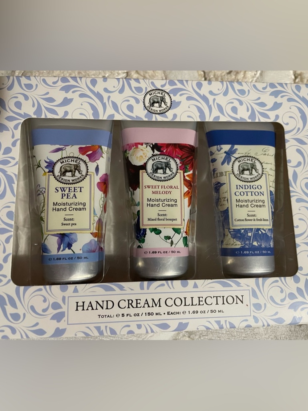 New Michel Design Works Hand Cream Collection - Picture 2 of 3